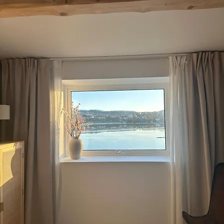 Modern With Stunning View And Access To Sea Apartamento Bergen