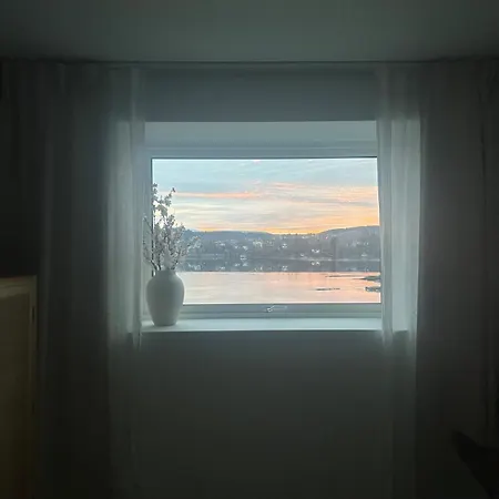 Modern With Stunning View And Access To Sea * Bergen